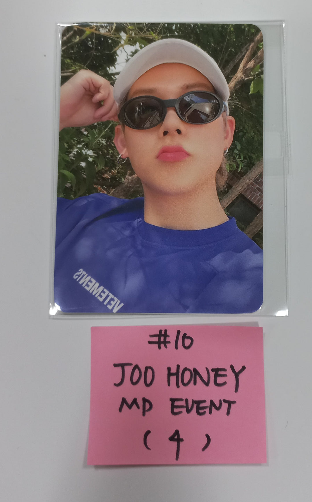 MONSTA X "MONMUNGCHI X : WELCOME PARTY" MONSTA X POP-UP STORE - Soundwave Official MD Event Photocard [24.5.10] - HALLYUSUPERSTORE