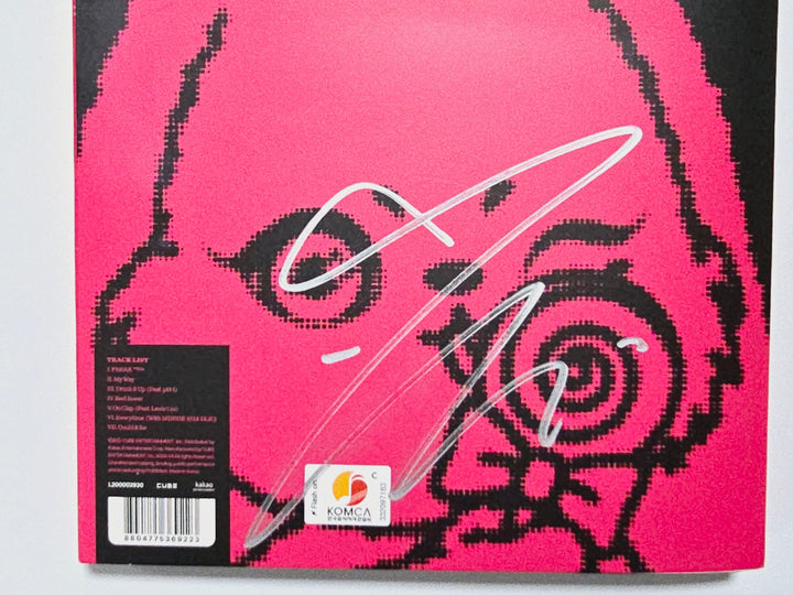 YUQI "YUQ1" - Hand Autographed(Signed) Album [24.5.13] - HALLYUSUPERSTORE