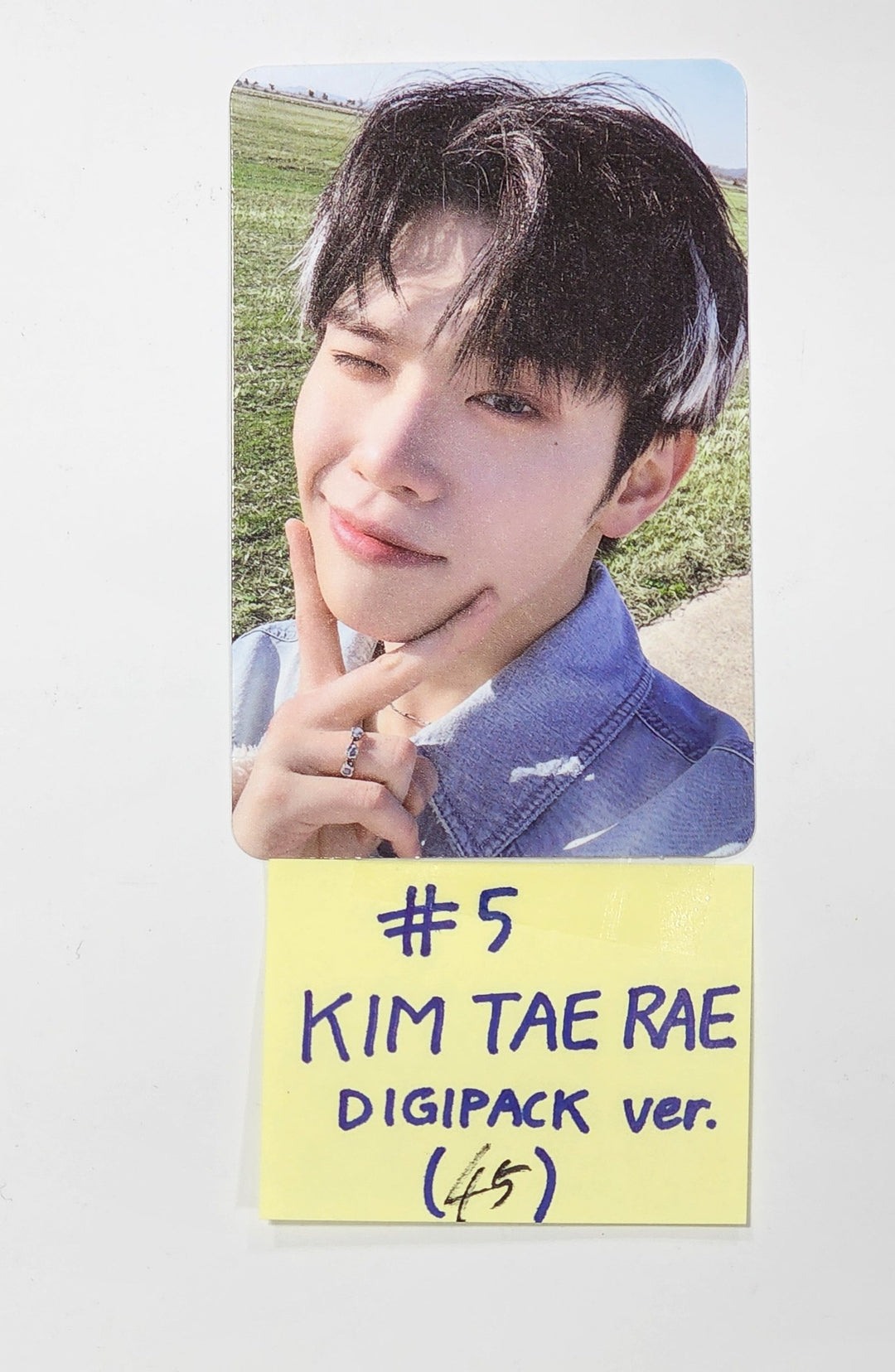 ZEROBASEONE(ZB1) "You had me at HELLO" - Official Photocard [Digipack Ver.] [24.5.14] - HALLYUSUPERSTORE