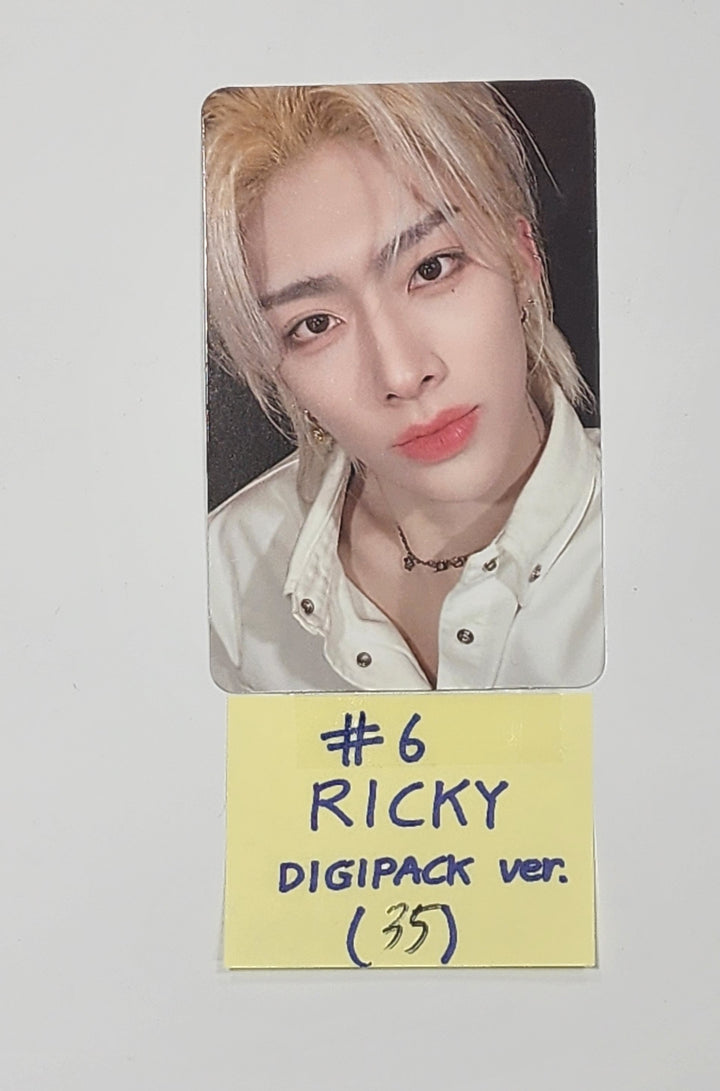ZEROBASEONE(ZB1) "You had me at HELLO" - Official Photocard [Digipack Ver.] [24.5.14] - HALLYUSUPERSTORE