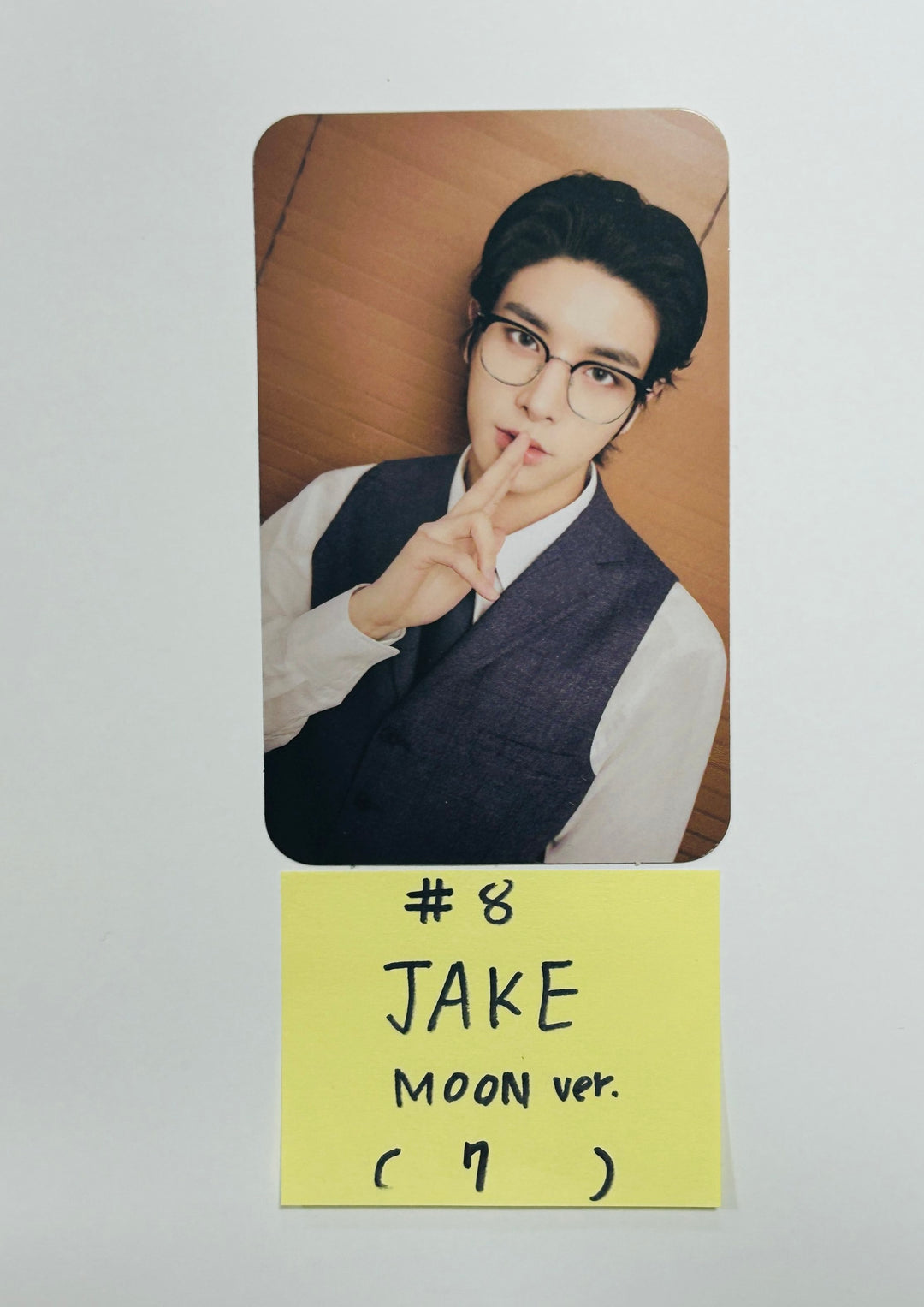 Enhypen  "MEMORABILIA" - Official Photocard [Moon Ver.] [24.5.17] - HALLYUSUPERSTORE
