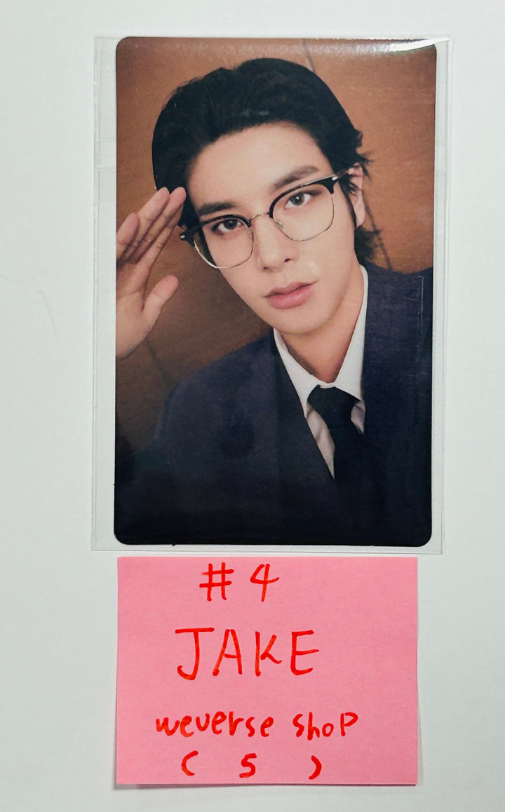 Enhypen  "MEMORABILIA" - Weverse Shop Pre-Order Benefit Photocard [Moon Ver.] [24.5.17] - HALLYUSUPERSTORE