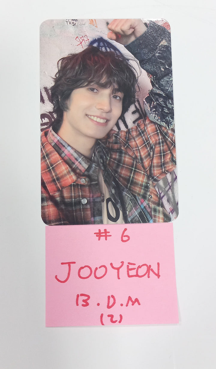 Xdinary Heroes "TroubleShooting" - Blue Dream Media Pre-Order Benefit Photocard [24.5.20] - HALLYUSUPERSTORE