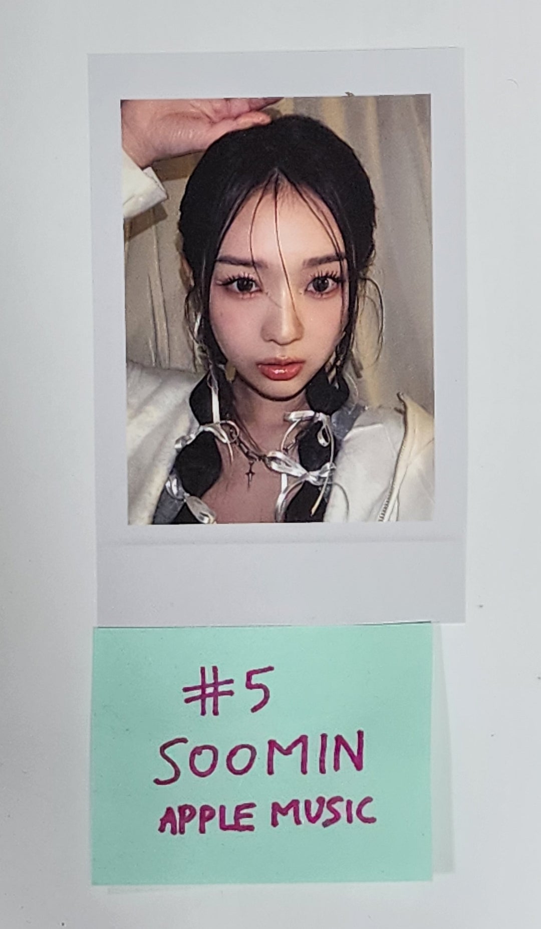 tripleS "ASSEMBLE24" - Apple Music Fansign Event Photocard [24.5.21] - HALLYUSUPERSTORE