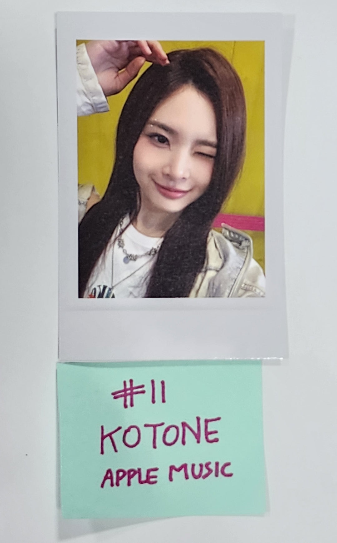 tripleS "ASSEMBLE24" - Apple Music Fansign Event Photocard [24.5.21] - HALLYUSUPERSTORE