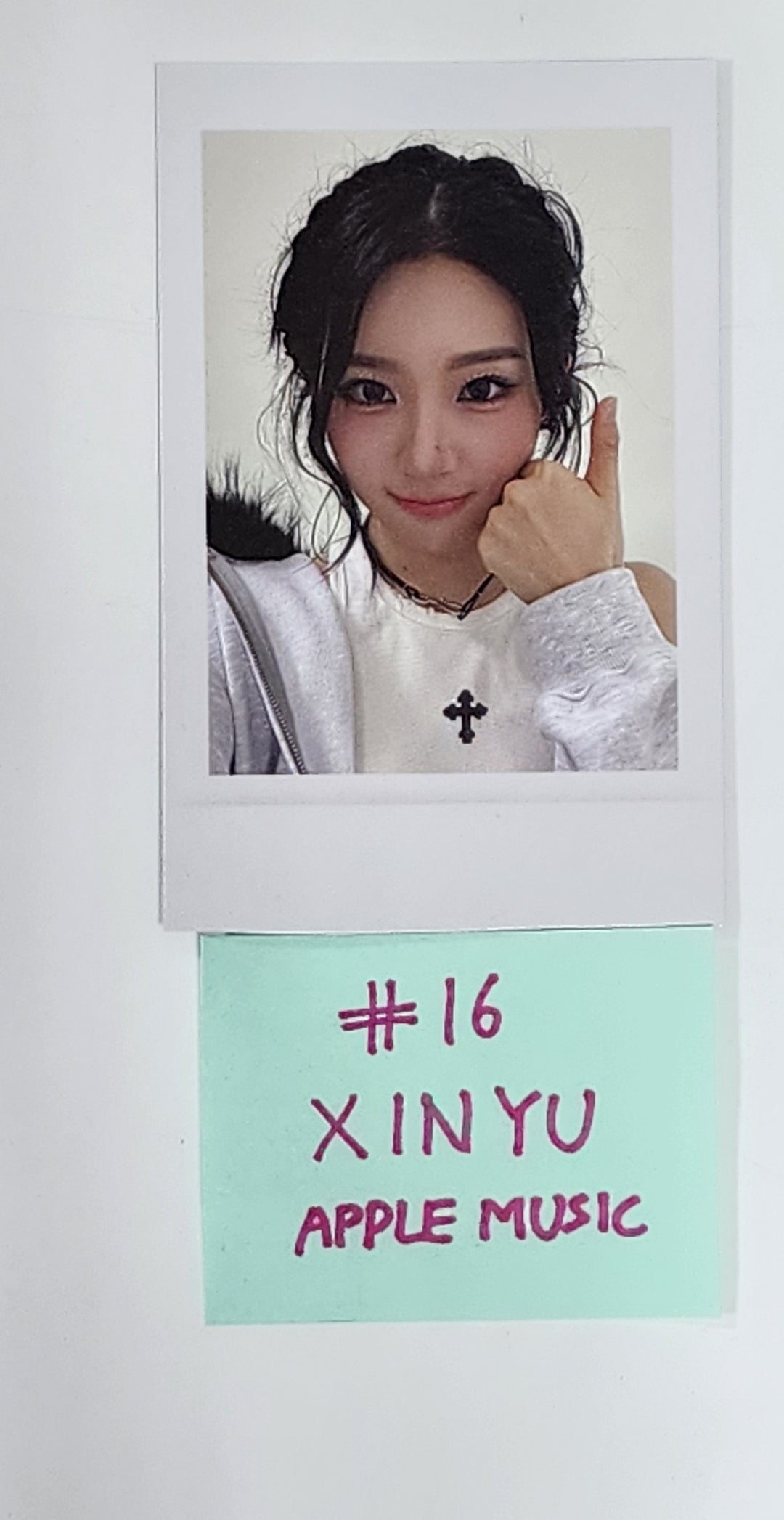 tripleS "ASSEMBLE24" - Apple Music Fansign Event Photocard [24.5.21] - HALLYUSUPERSTORE