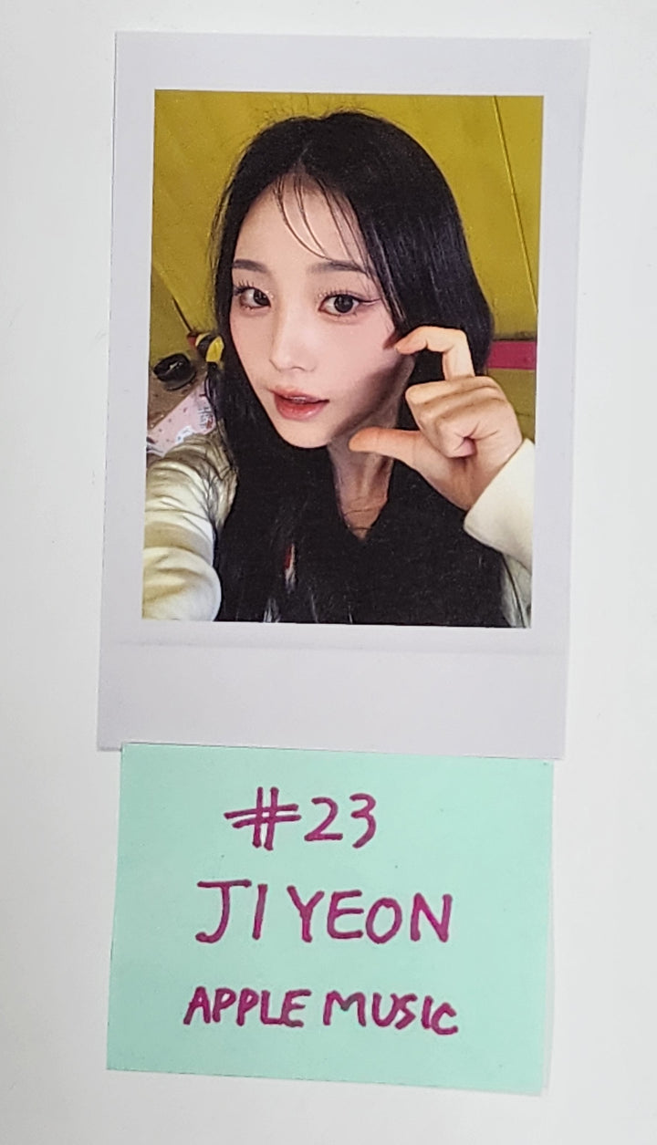 tripleS "ASSEMBLE24" - Apple Music Fansign Event Photocard [24.5.21] - HALLYUSUPERSTORE