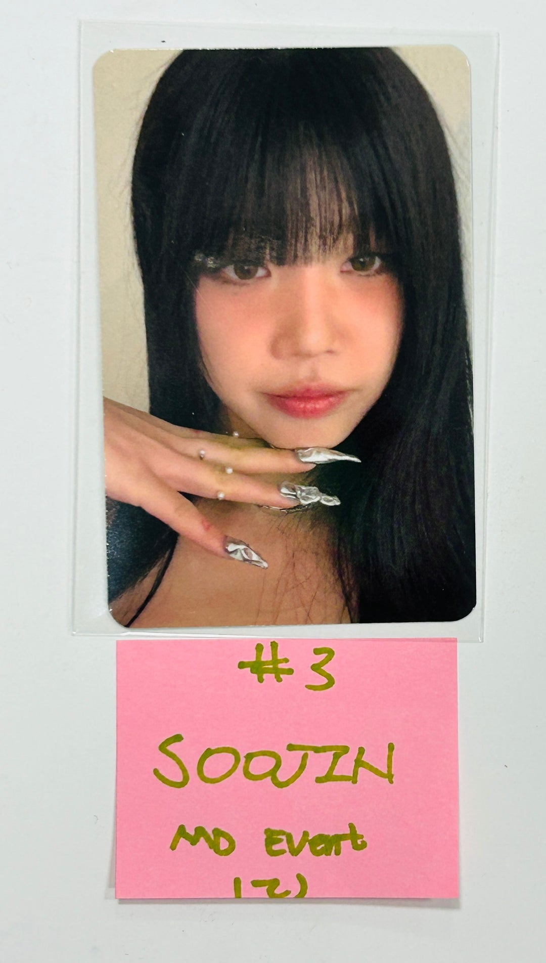 Soojin - Everline MD Event Photocard [24.5.23] - HALLYUSUPERSTORE