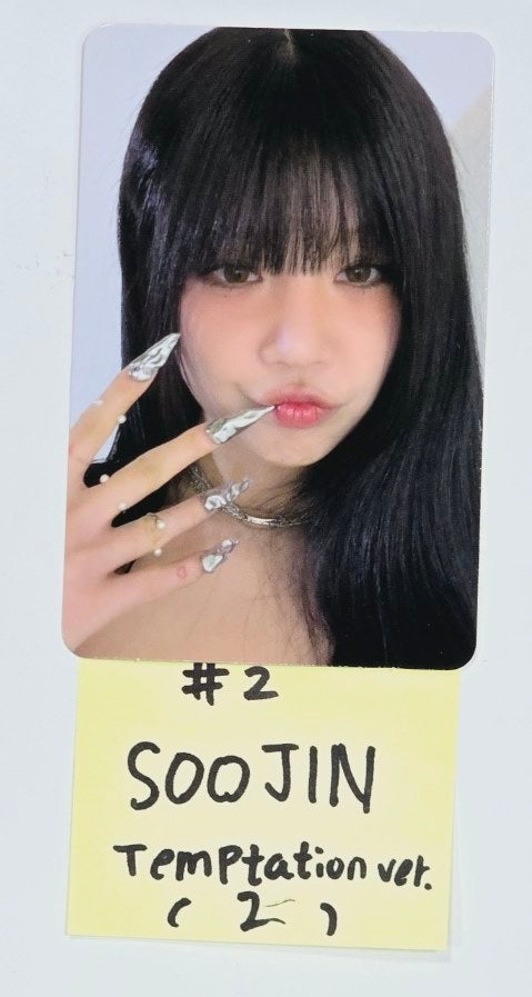 Soojin "RIZZ" - Official Photocard, Polaroid [24.5.24] - HALLYUSUPERSTORE