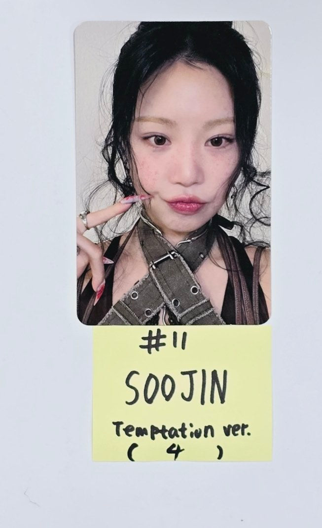 Soojin "RIZZ" - Official Photocard, Polaroid [24.5.24] - HALLYUSUPERSTORE