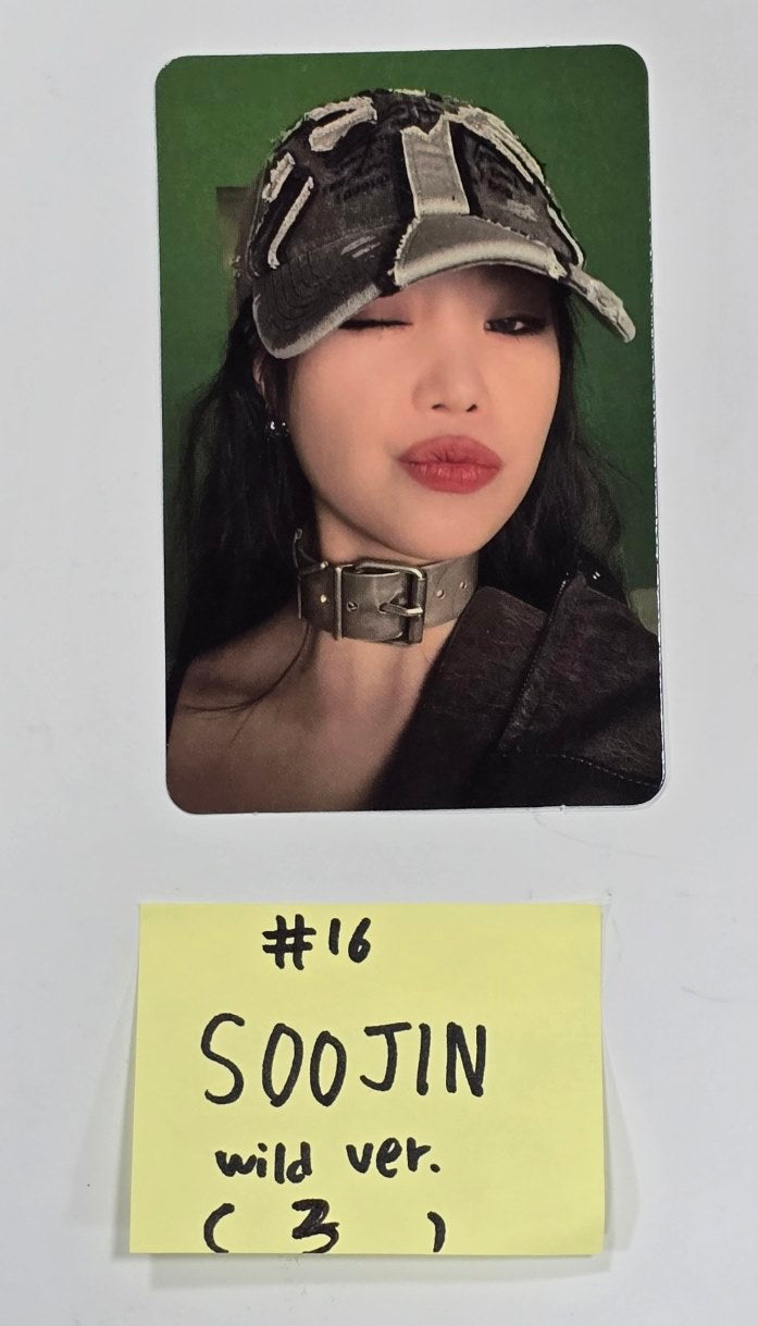 Soojin "RIZZ" - Official Photocard, Polaroid [24.5.24] - HALLYUSUPERSTORE
