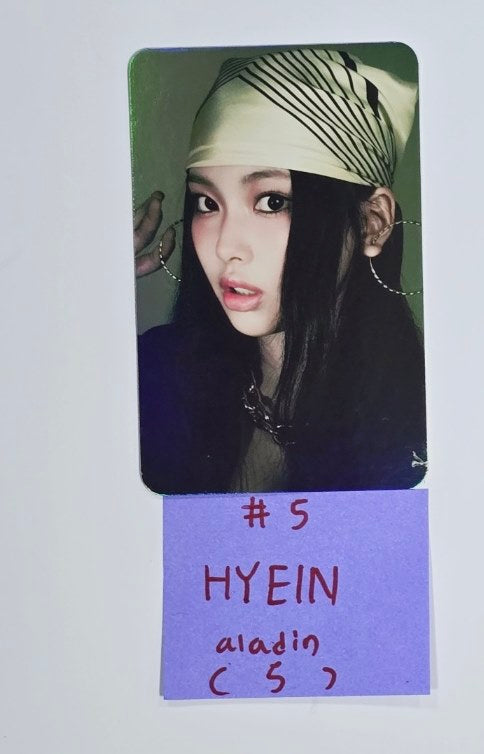 New Jeans "How Sweet" - Aladin Pre-Order Benefit Hologram Photocard [24.5.27] - HALLYUSUPERSTORE