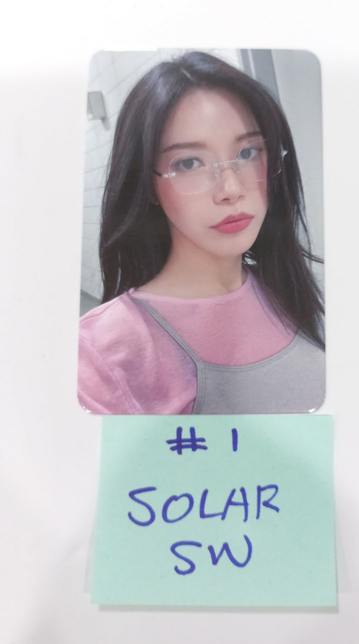 SOLAR "COLOURS" - Soundwave Fansign Event Photocard [24.5.28] - HALLYUSUPERSTORE