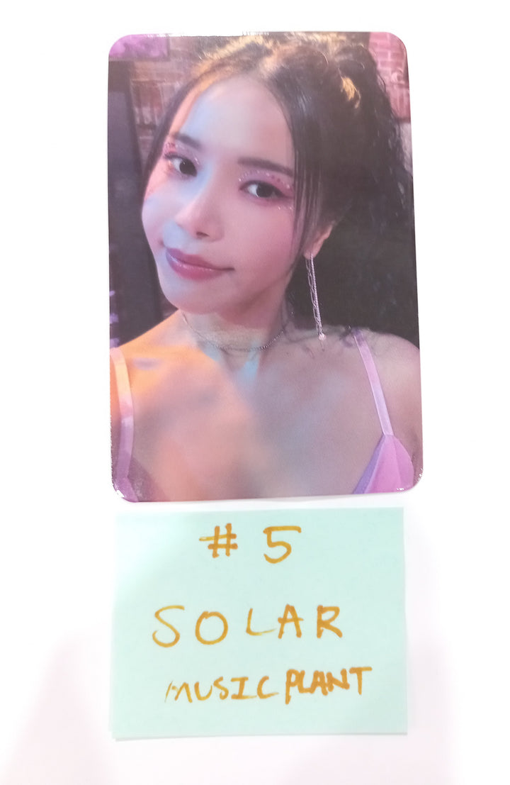 SOLAR "COLOURS" - Music Plant Fansign Event Photocard [24.5.28] - HALLYUSUPERSTORE
