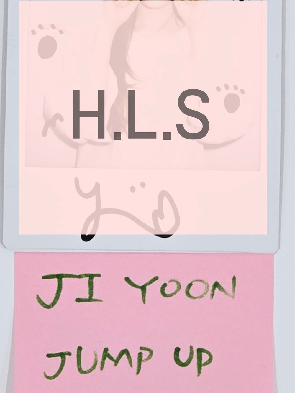 JIYOON (Of ICHILLIN) "Feelin' Hot" - Hand Autographed(Signed) Polaroid [24.5.29] - HALLYUSUPERSTORE