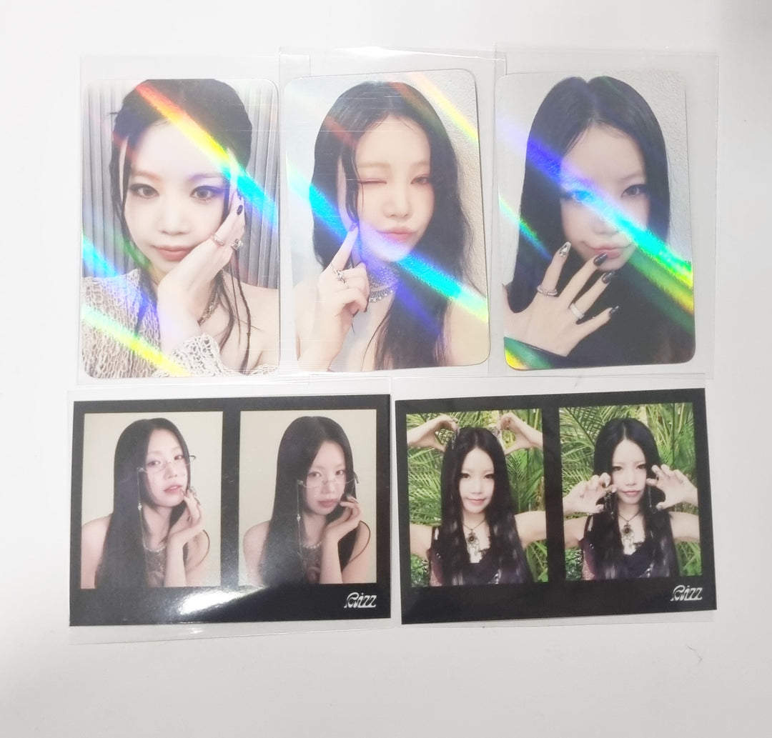 Soojin "RIZZ" - Makestar Pre-Order Benefit Hologram Photocard, 2 Cut Photo [Poca Album Ver.] [24.5.30] - HALLYUSUPERSTORE