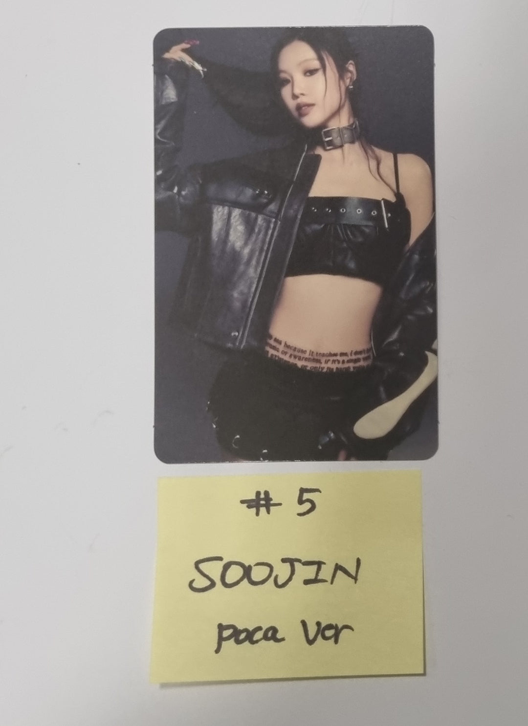 Soojin "RIZZ" - Official Photocard, QR Card  [Poca Album Ver.] [24.5.30] - HALLYUSUPERSTORE