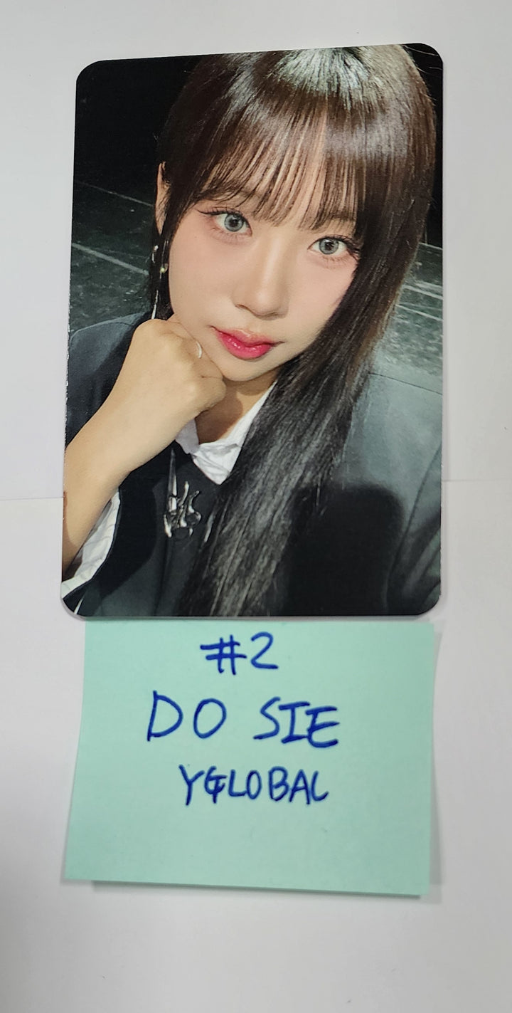 PURPLE KISS "BXX" - YGlobal Music Fansign Event Photocard [24.5.31] - HALLYUSUPERSTORE
