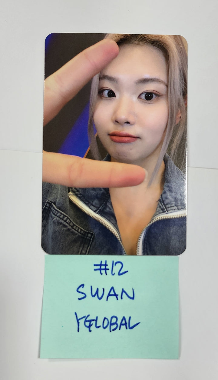 PURPLE KISS "BXX" - YGlobal Music Fansign Event Photocard [24.5.31] - HALLYUSUPERSTORE