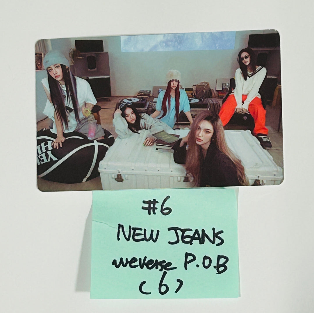 New Jeans "How Sweet" - Weverse Pre-Order Benefit Photocard, Photo Stand Set [24.5.31] - HALLYUSUPERSTORE