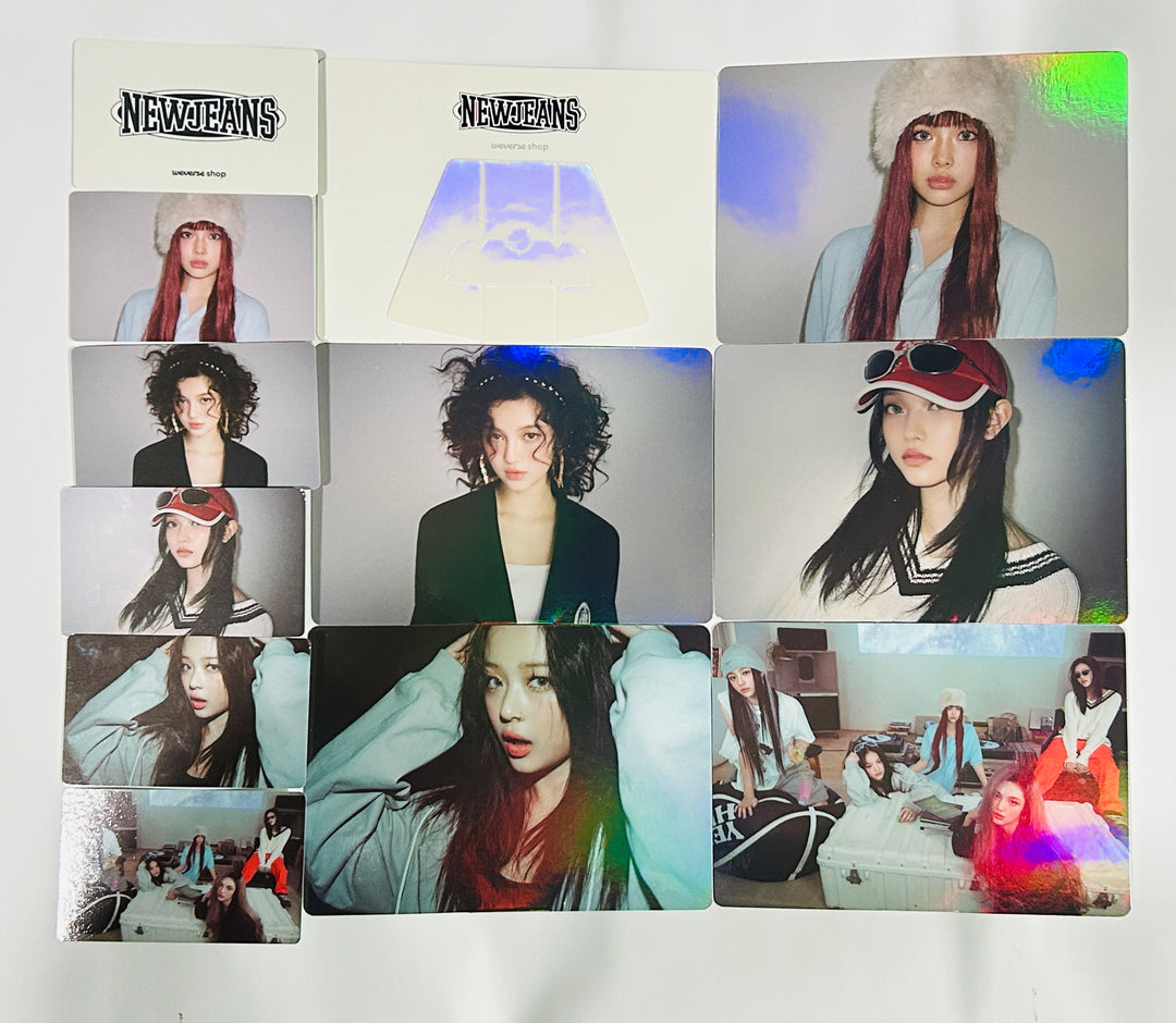 New Jeans "How Sweet" - Weverse Pre-Order Benefit Photocard, Photo Stand Set [24.5.31] - HALLYUSUPERSTORE