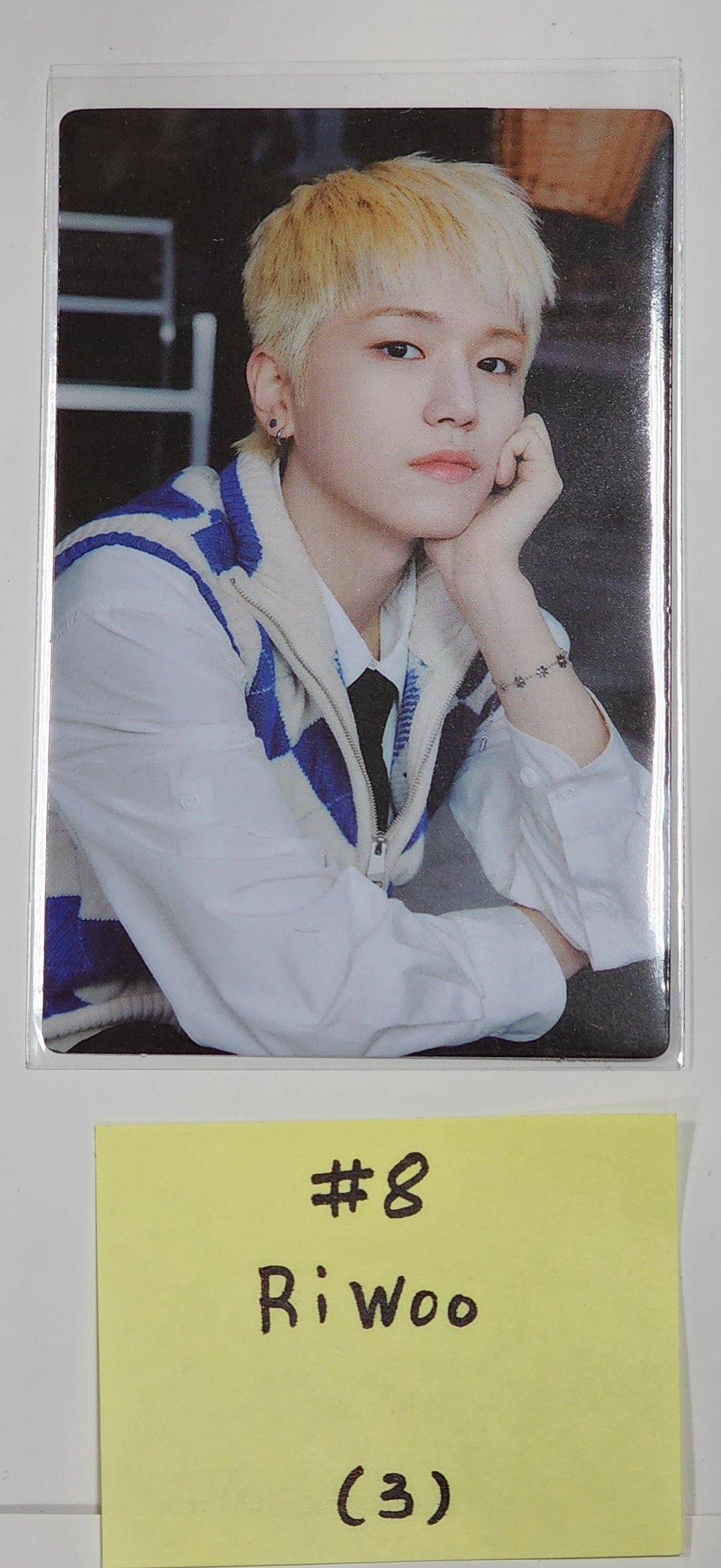 Boynextdoor - [2024 FANMEETING "ONE DOOR FUL DAY"] Trading Random Photocard (1) [24.06.03] - HALLYUSUPERSTORE