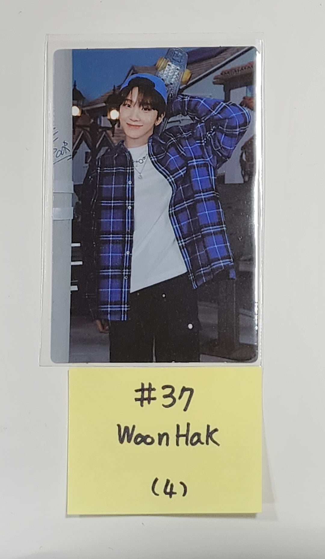 Boynextdoor - [2024 FANMEETING "ONE DOOR FUL DAY"] Trading Random Photocard (2) [24.06.03] - HALLYUSUPERSTORE