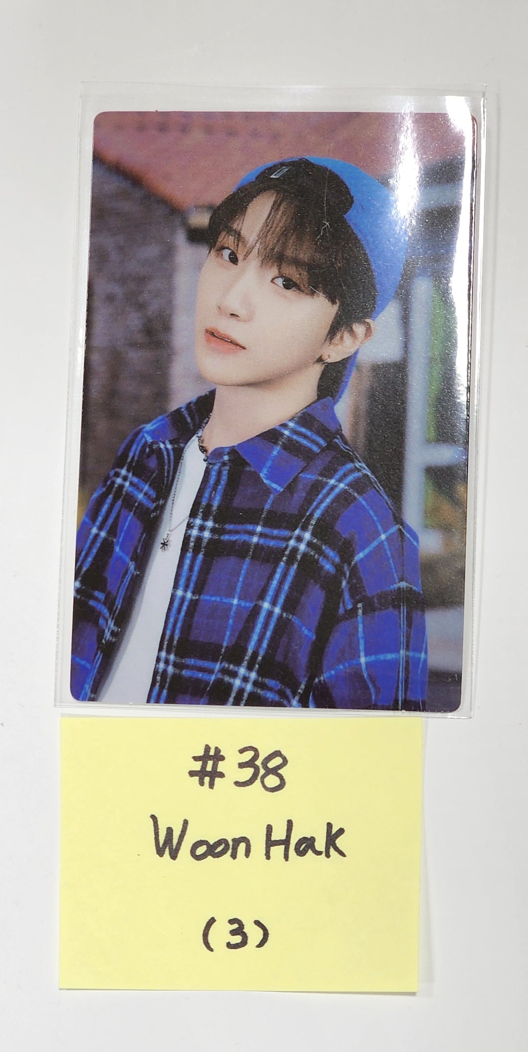Boynextdoor - [2024 FANMEETING "ONE DOOR FUL DAY"] Trading Random Photocard (2) [24.06.03] - HALLYUSUPERSTORE