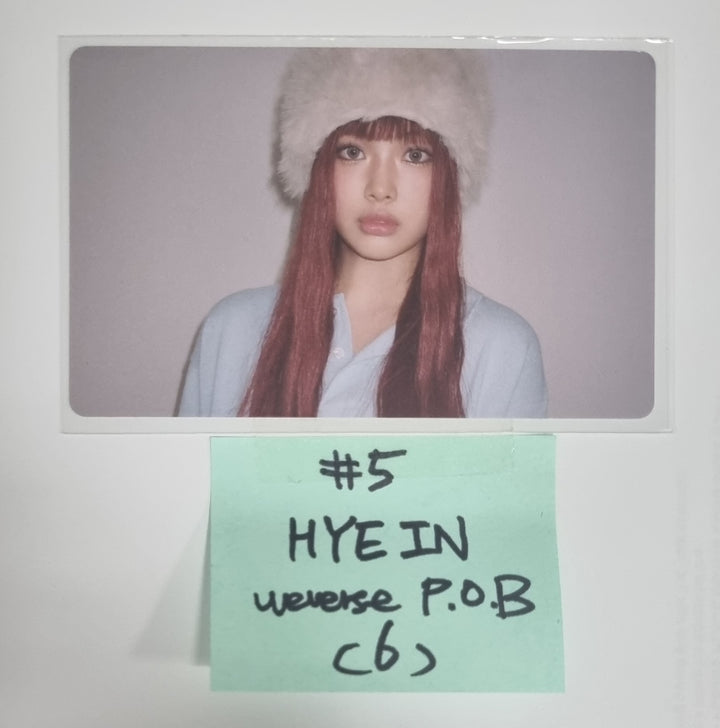 New Jeans "How Sweet" - Weverse Pre-Order Benefit Photocard, Photo Stand Set [24.5.31] - HALLYUSUPERSTORE