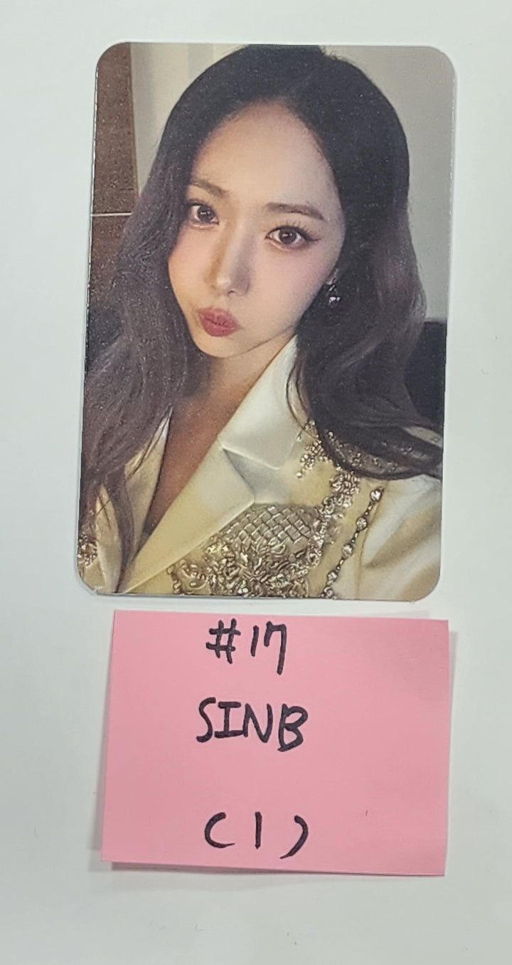 VIVIZ - [V.Hind Love And Tears] 2024 World Tour MD Trading Random Photocard [24.06.03] - HALLYUSUPERSTORE