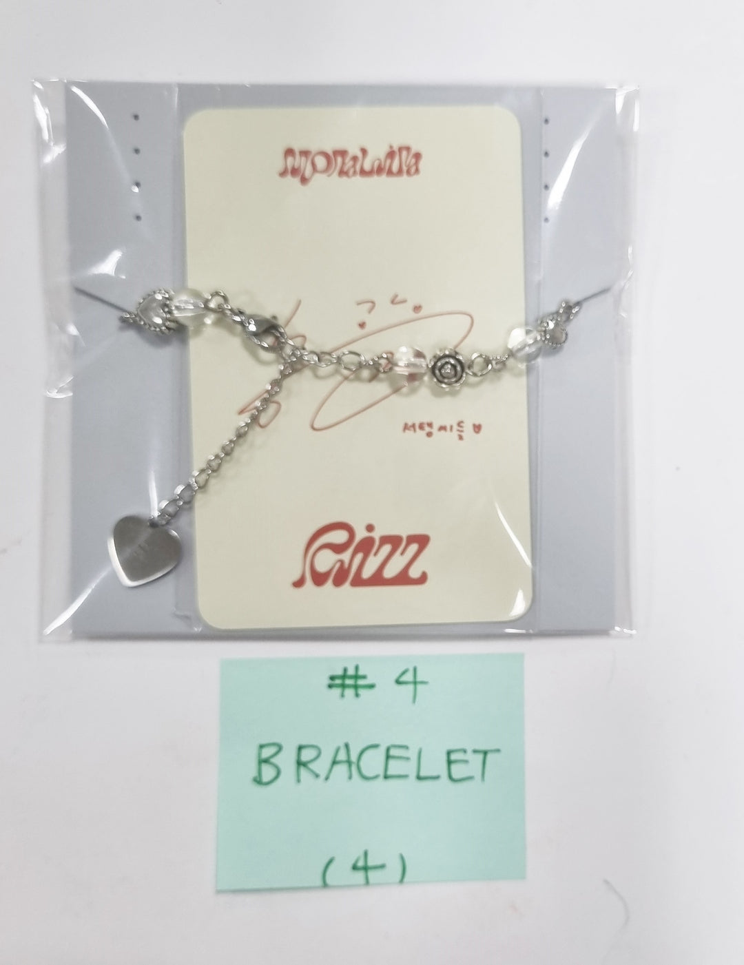 Soojin "RIZZ" - Official MD [PostcardSet ,Tincase Photo Set, Keyring, Bracelet, Scrunchie Set] [24.6.5] - HALLYUSUPERSTORE