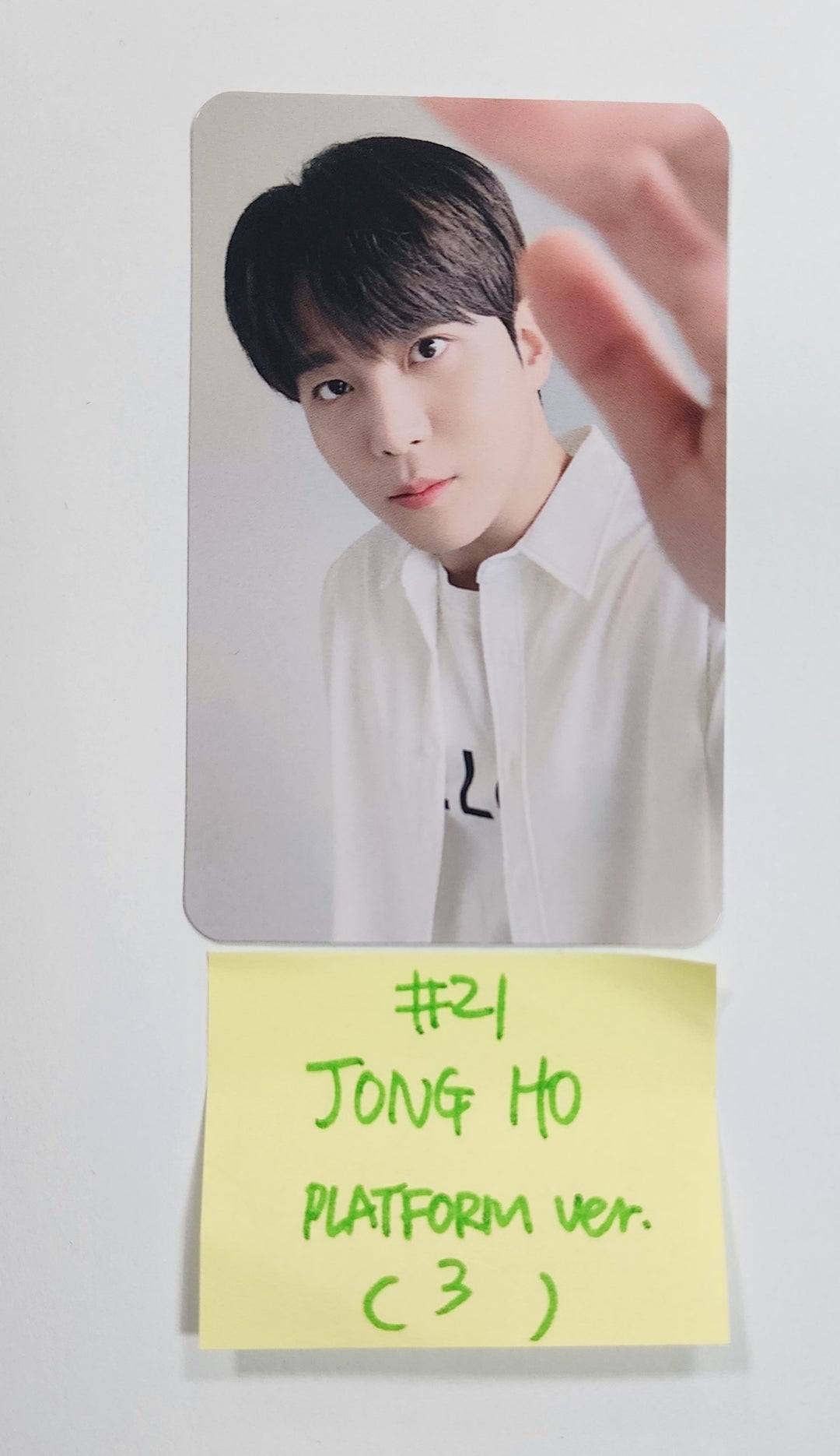 Ateez "GOLDEN HOUR : Part.1" - Official Photocard [Platform Ver.] [24.6.5] - HALLYUSUPERSTORE