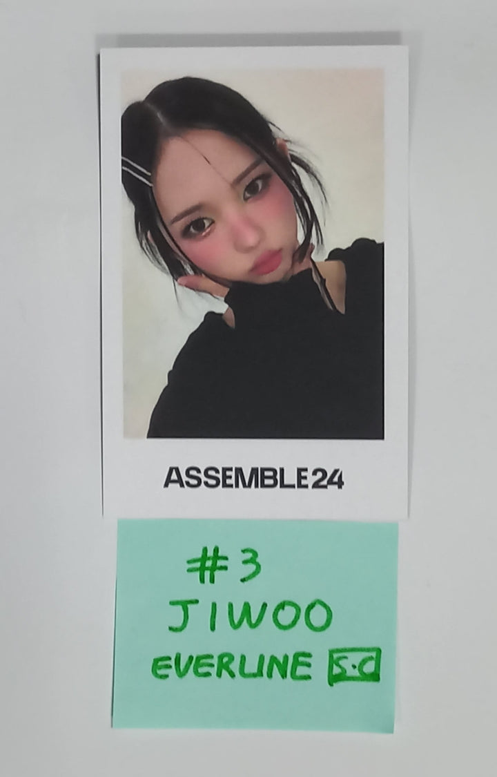 tripleS "ASSEMBLE24" - Everline Showcase Pre-Order Benefit Photocard [24.6.5] - HALLYUSUPERSTORE