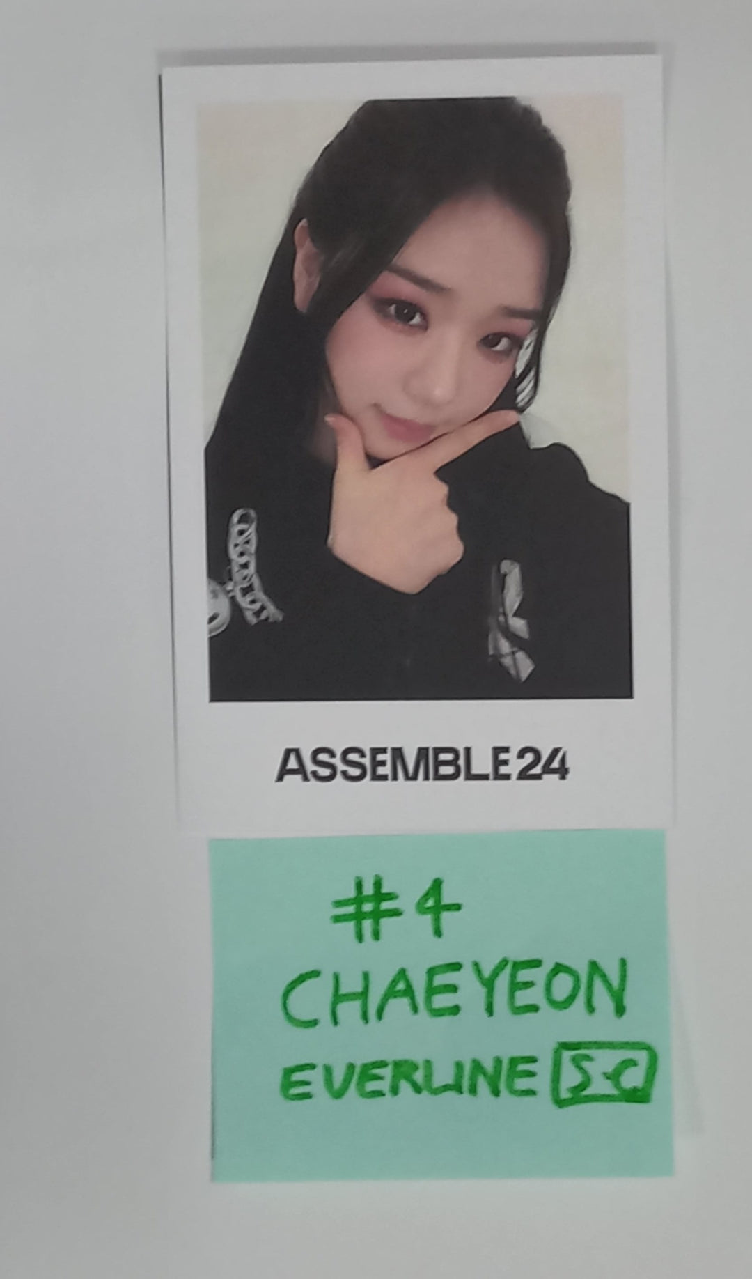 tripleS "ASSEMBLE24" - Everline Showcase Pre-Order Benefit Photocard [24.6.5] - HALLYUSUPERSTORE