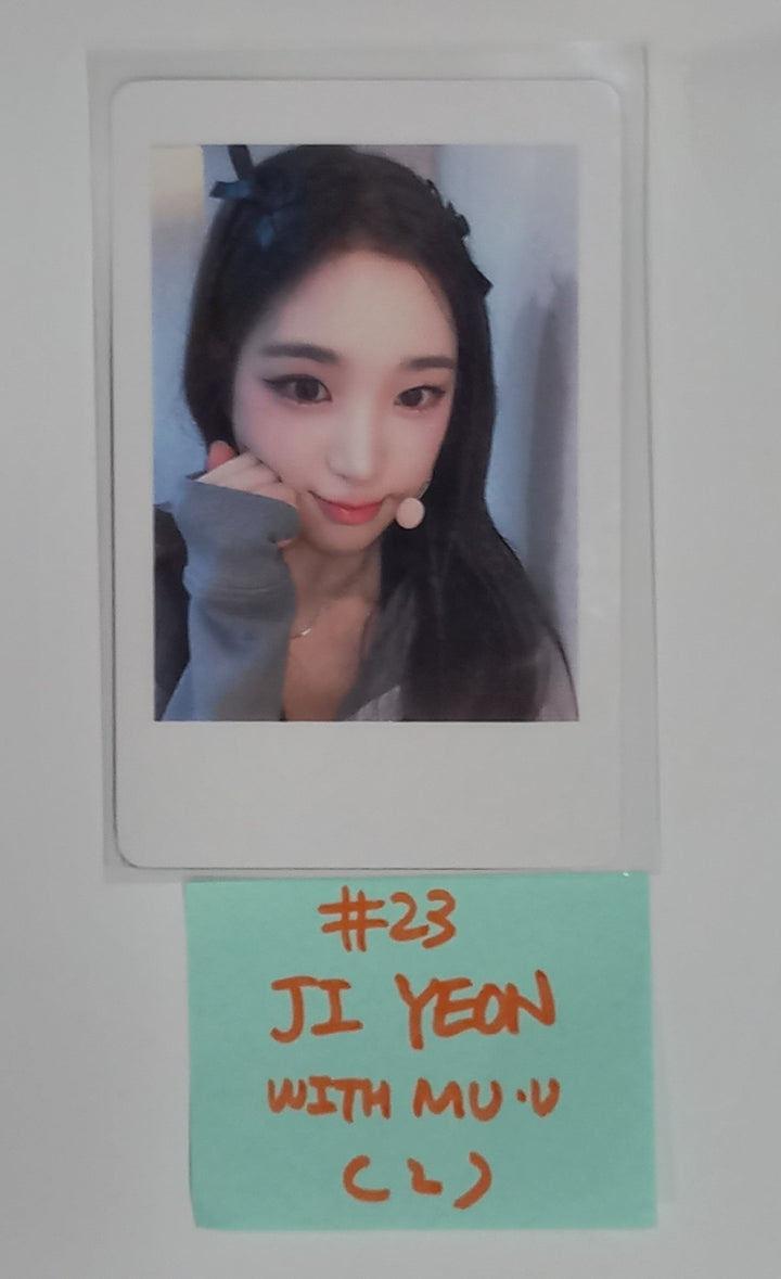 tripleS "ASSEMBLE24" - Withmuu Fansign Event Photocard [24.6.5] - HALLYUSUPERSTORE