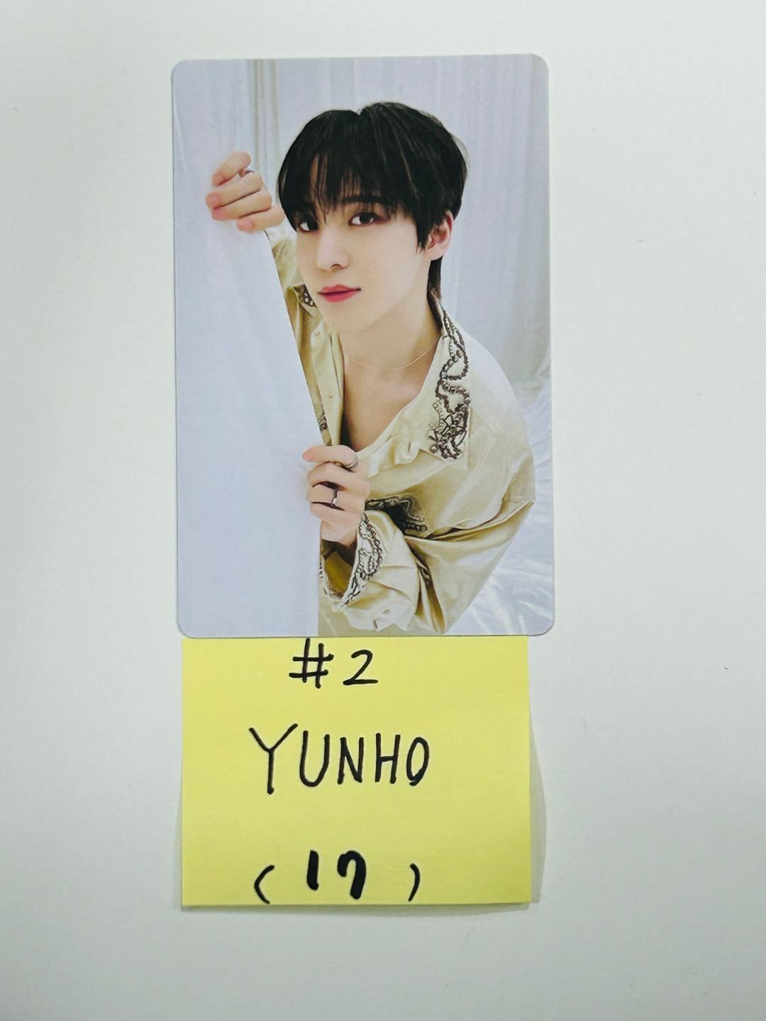 Ateez "GOLDEN HOUR : Part.1" - Official Photocard [24.6.5] - HALLYUSUPERSTORE