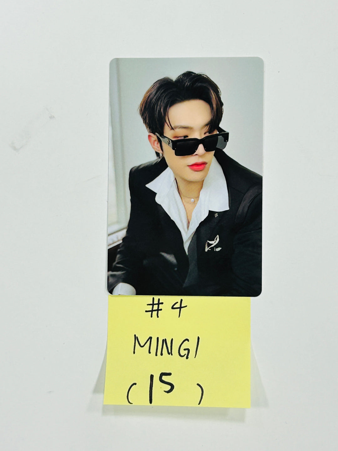Ateez "GOLDEN HOUR : Part.1" - Official Photocard [24.6.5] - HALLYUSUPERSTORE