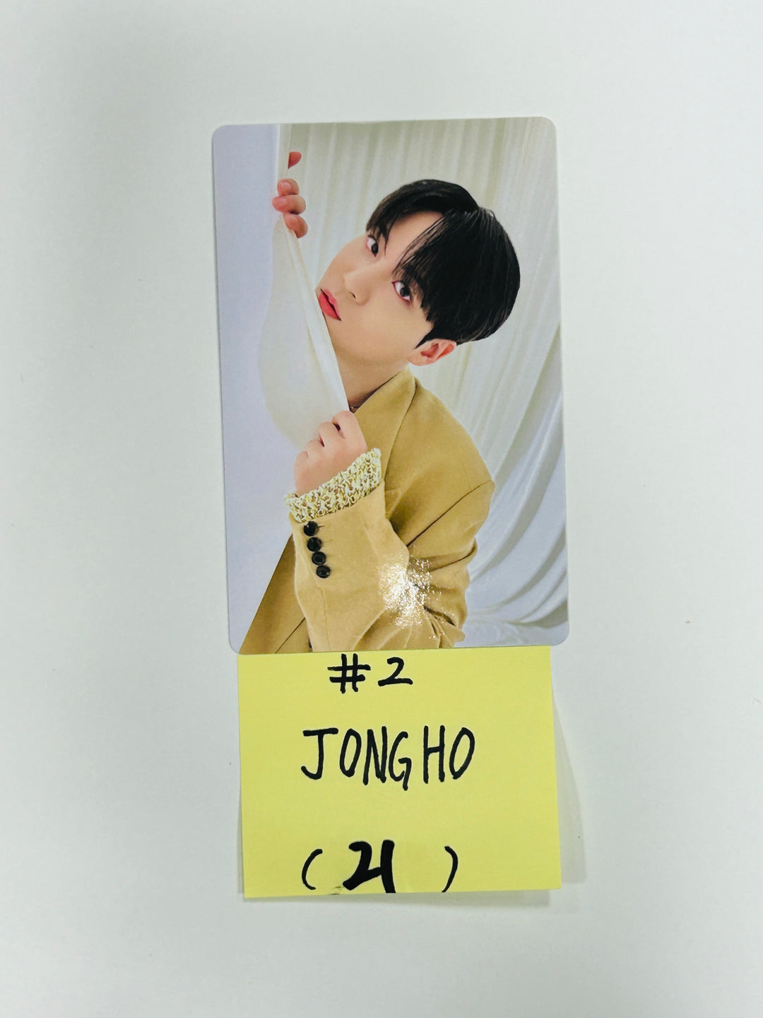 Ateez "GOLDEN HOUR : Part.1" - Official Photocard [24.6.5] - HALLYUSUPERSTORE