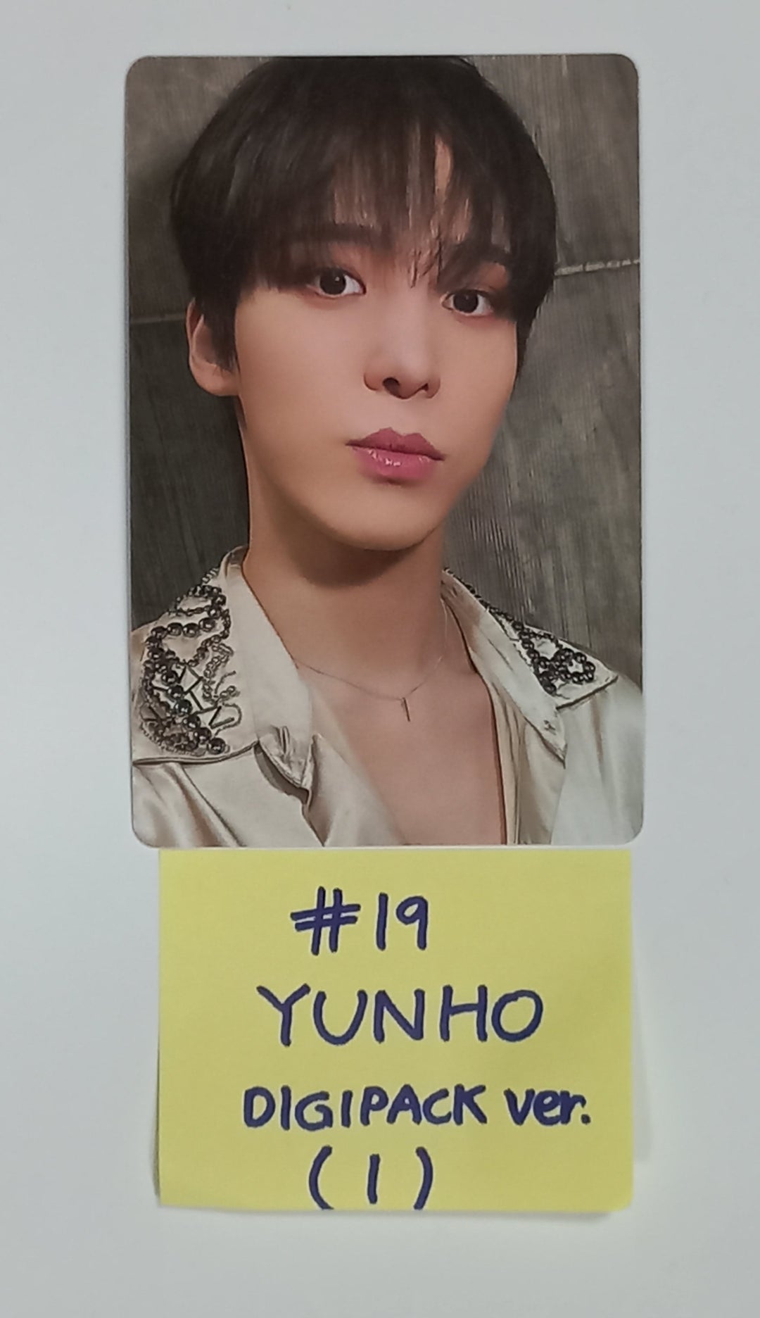 Ateez "GOLDEN HOUR : Part.1" - Official Photocard [Digipack Ver.] [24.6.5] - HALLYUSUPERSTORE