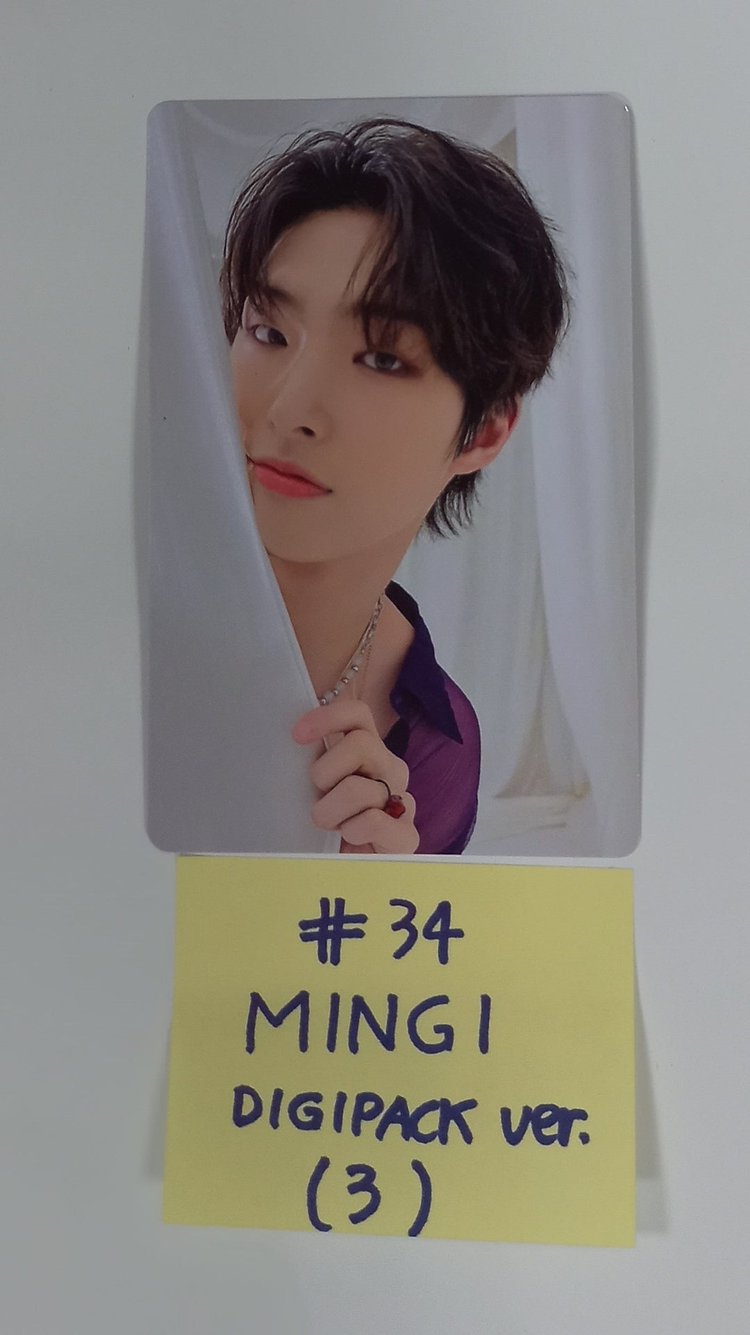Ateez "GOLDEN HOUR : Part.1" - Official Photocard [Digipack Ver.] [24.6.5] - HALLYUSUPERSTORE
