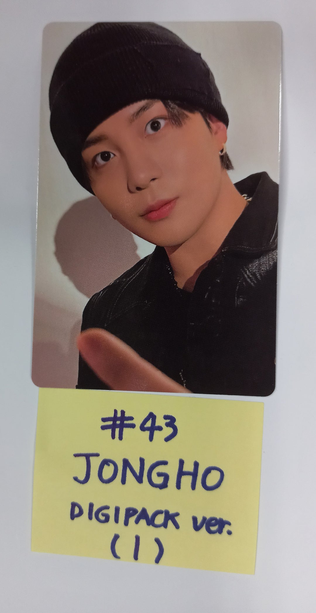 Ateez "GOLDEN HOUR : Part.1" - Official Photocard [Digipack Ver.] [24.6.5] - HALLYUSUPERSTORE
