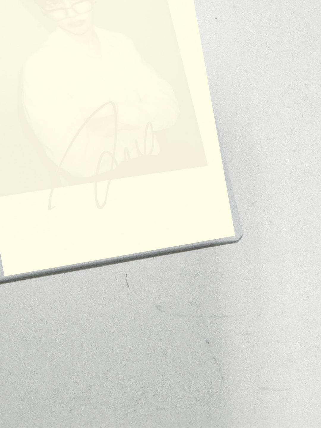 Zhang Hao (Of ZEROBASEONE(ZB1)) "You had me at HELLO" - Hand Autographed(Signed) Album(Digipack Ver.) and Polaroid [24.6.4] - HALLYUSUPERSTORE