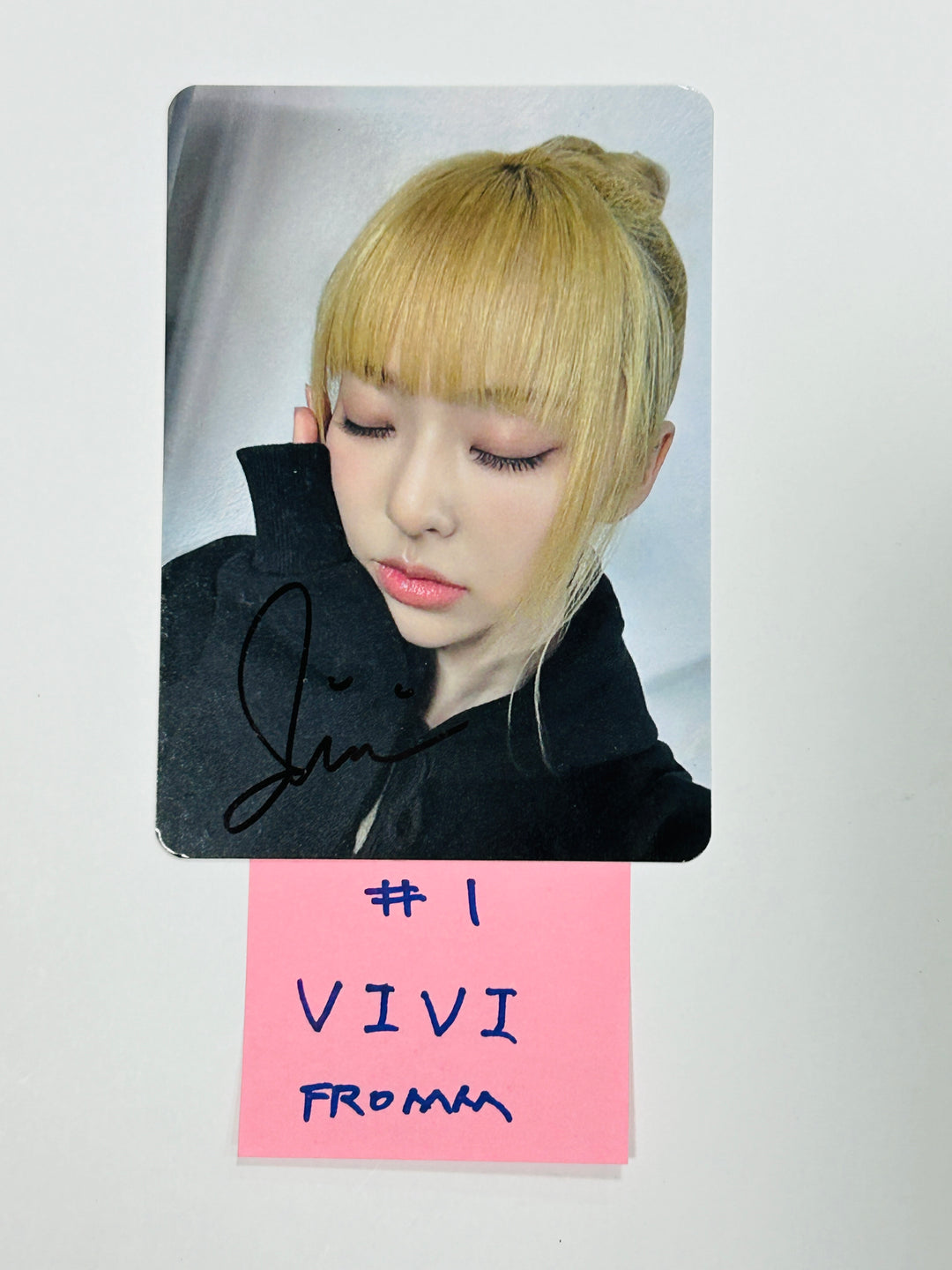 Loossemble "One of a Kind" - Hand Autographed(Signed) Mini Postcard, 2X Polaroid [24.6.7] - HALLYUSUPERSTORE