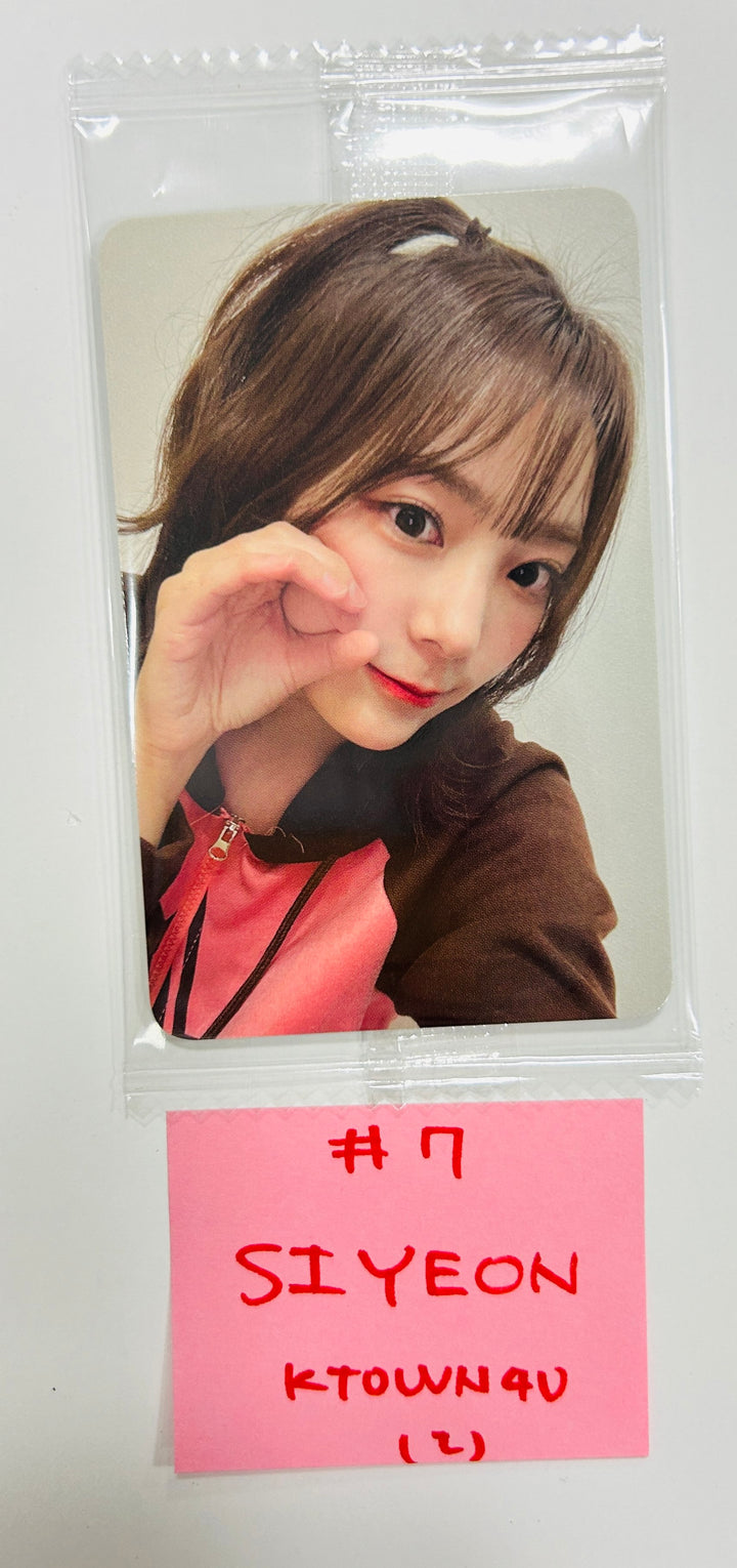 QWER "MANITO" - Ktown4U Fansign Event Photocard [24.6.7] - HALLYUSUPERSTORE