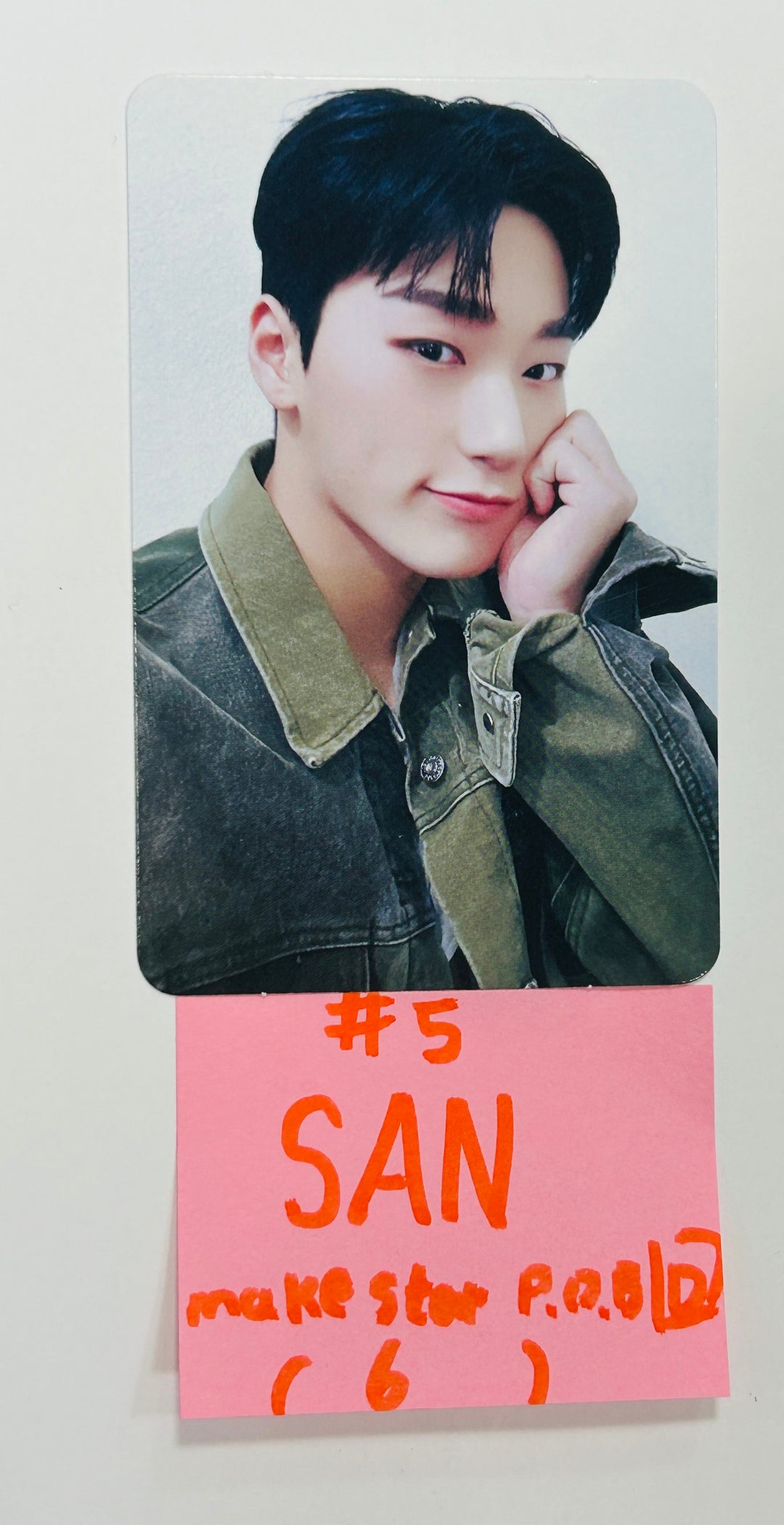Ateez "GOLDEN HOUR : Part.1" - Makestar Pre-Order Benefit Photocard [24.6.7] - HALLYUSUPERSTORE