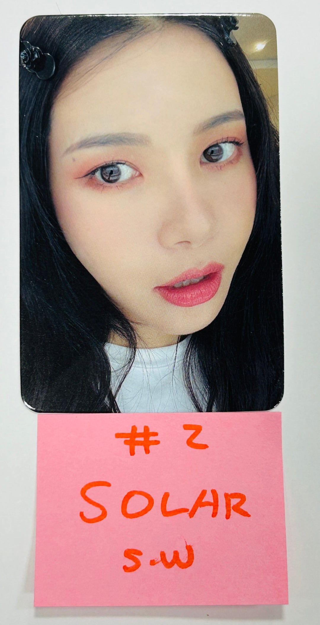 SOLAR "COLOURS" - Soundwave Fansign Event Photocard [Nemo Ver.] [24.6.7] - HALLYUSUPERSTORE