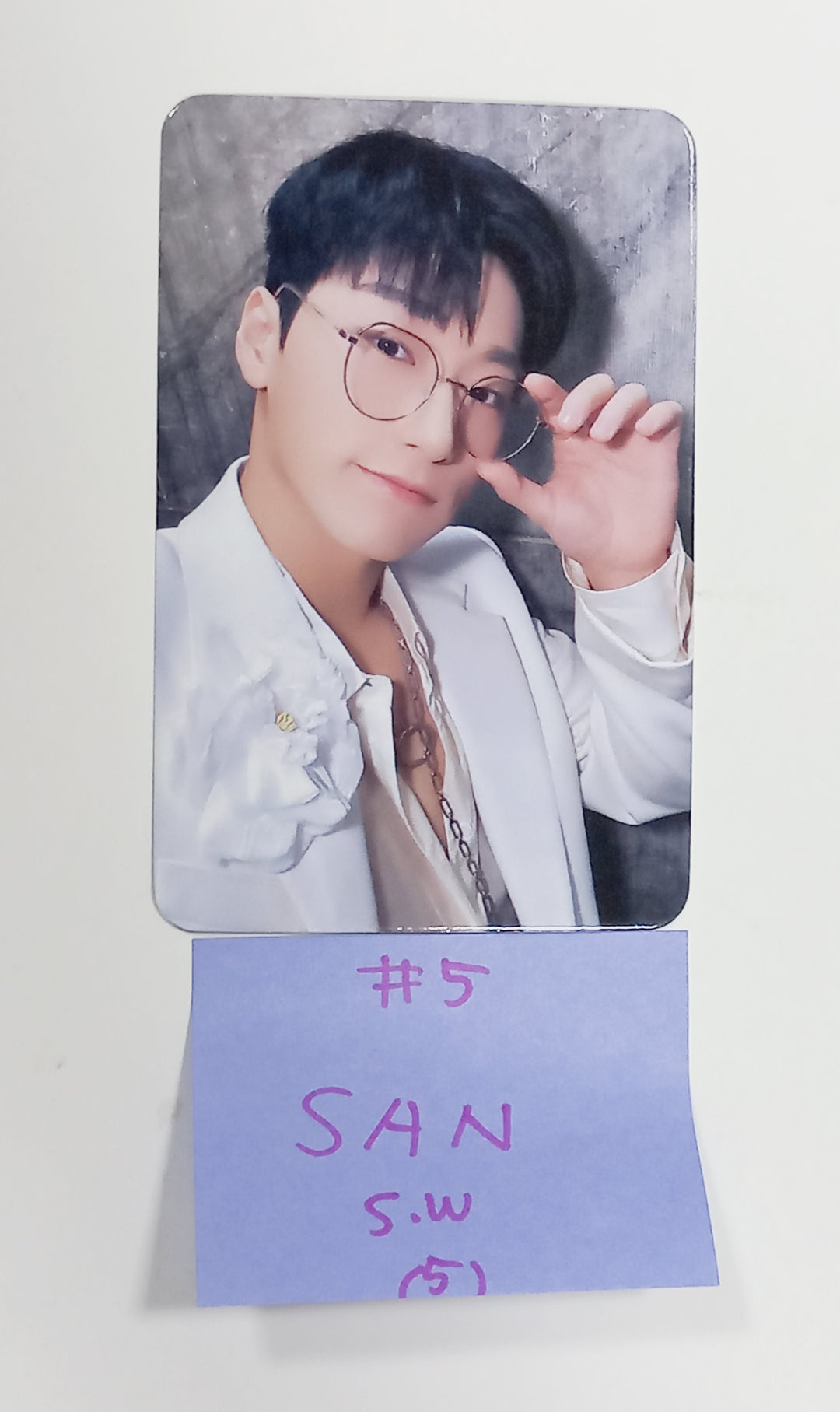 Ateez "GOLDEN HOUR : Part.1" - Soundwave Fansign Event Photocard [24.6.10] - HALLYUSUPERSTORE