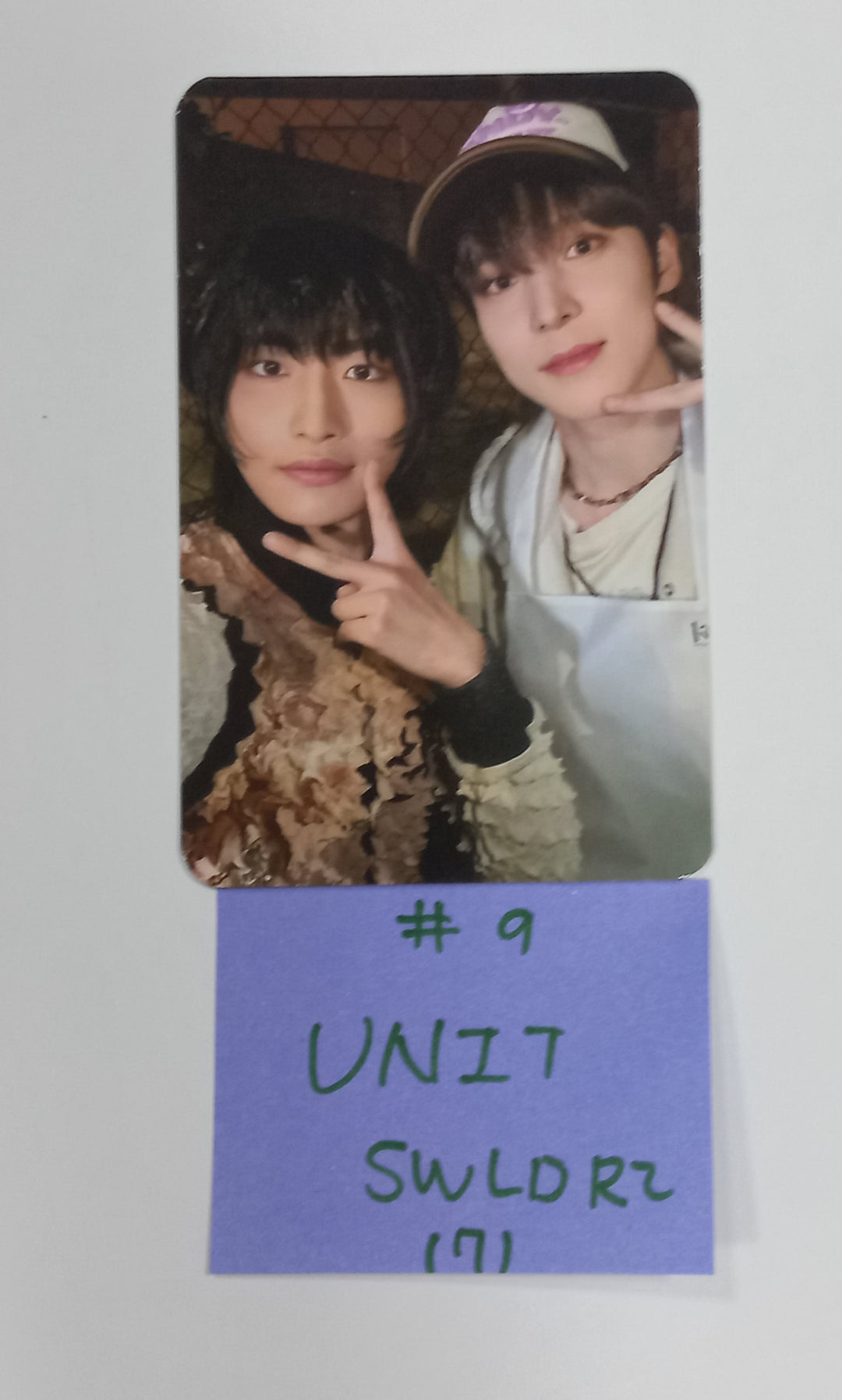 Ateez "GOLDEN HOUR : Part.1" - Pop-Up Exhibition Store Lucky Draw Event Photocard Round 2 [24.6.10] - HALLYUSUPERSTORE