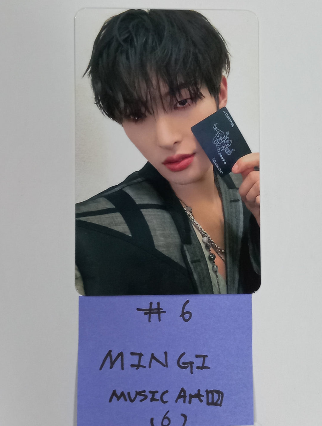 Ateez "GOLDEN HOUR : Part.1" - Music Art Pre-Order Benefit Photocard [Digipack Ver.] [24.6.10] - HALLYUSUPERSTORE