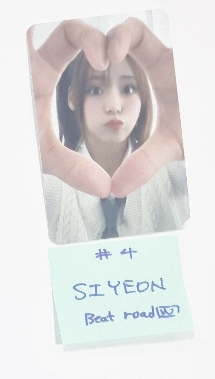 QWER "MANITO" - Beat Road Fansign Event Winner Photocard Round 2 [24.6.11] - HALLYUSUPERSTORE